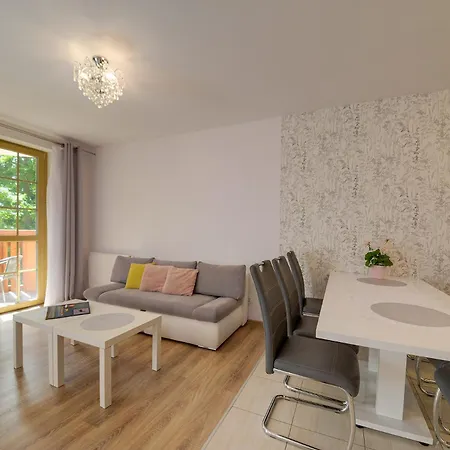 Przytulne Apartamenty Sun Seasons 24 W Szklarskiej Porebie By Noclegi Renters Apartment *