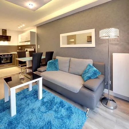 Przytulne Apartamenty Sun Seasons 24 W Szklarskiej Porebie By Noclegi Renters Apartment Schreiberhau