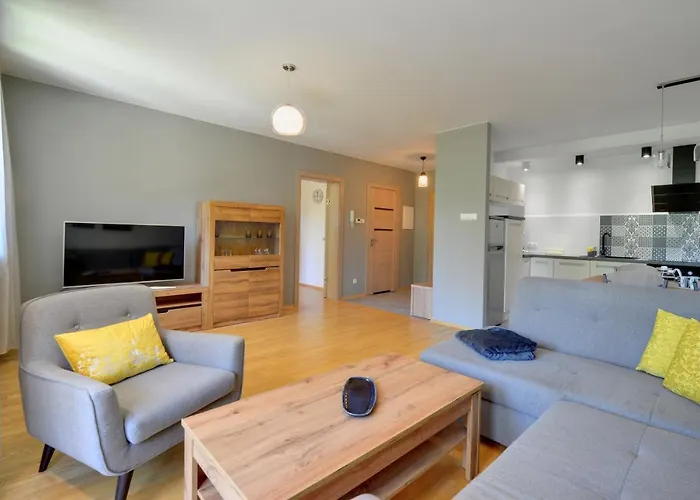 아파트 Przytulne Sun Seasons 24 W Szklarskiej Porebie By Renters 스클라르스카포렘바